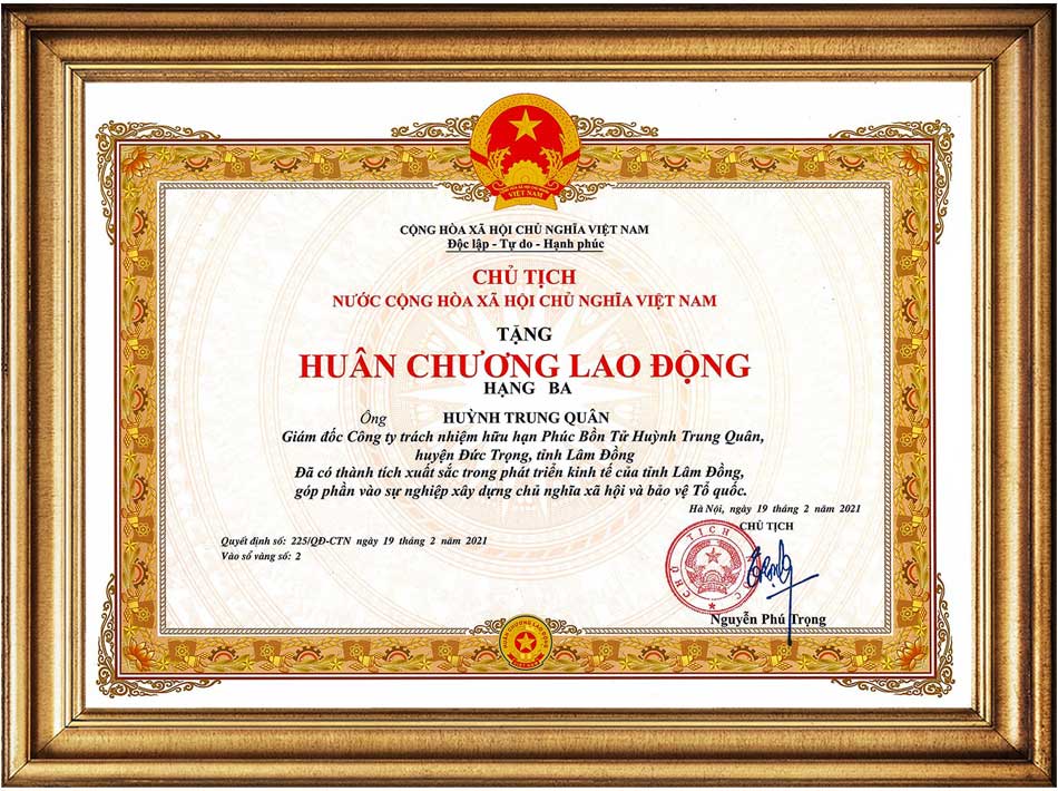 Huân chương lao động hạng ba 2021